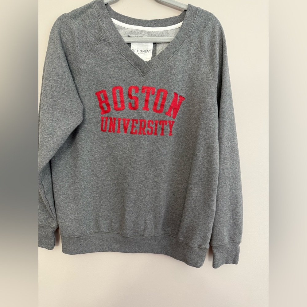Gray Boston University VNeck Sweatshirt Size XL